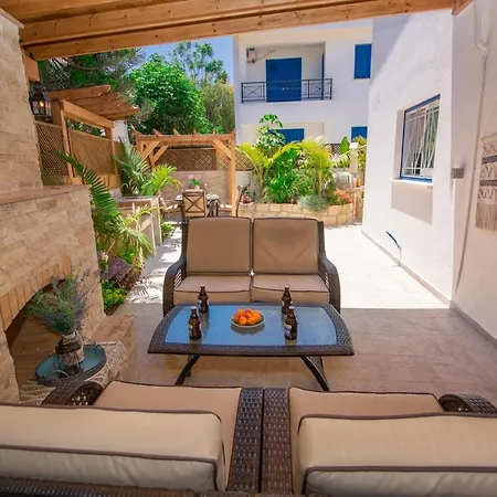 Βίλα Villa Daniela Πρωταράς